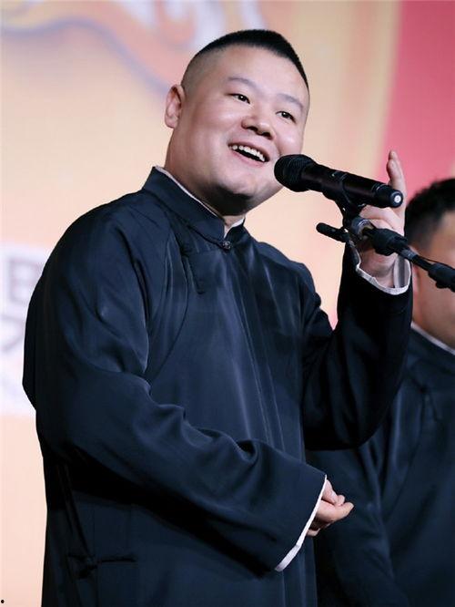 德云社师傅吃瓜视频播放,揭秘相声界幕后趣闻