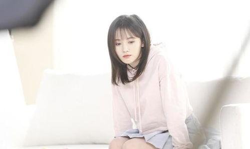 鞠婧祎每日吃瓜视频,娱乐圈幕后趣闻大揭秘