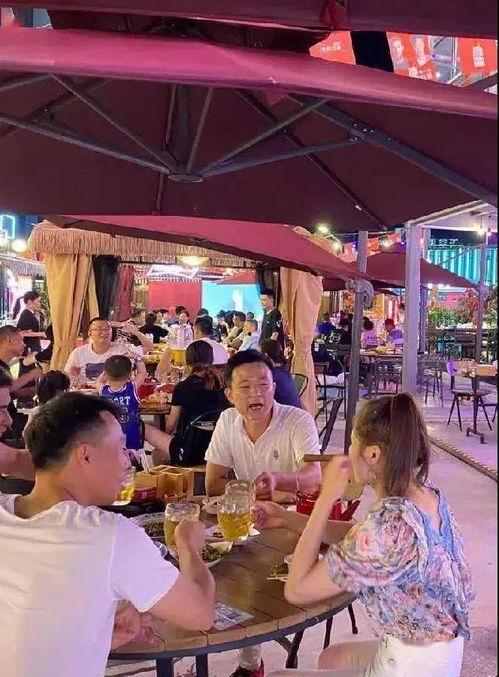 大瓜头吃鸡蛋视频播放在线观看,趣味视频带你领略美食魅力