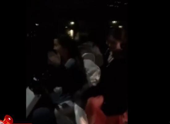 表白现场的吃瓜群众视频,表白现场，吃瓜群众镜头下的甜蜜瞬间