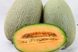 哈密瓜老人可以吃嘛视频,适合老年人的美味佳果